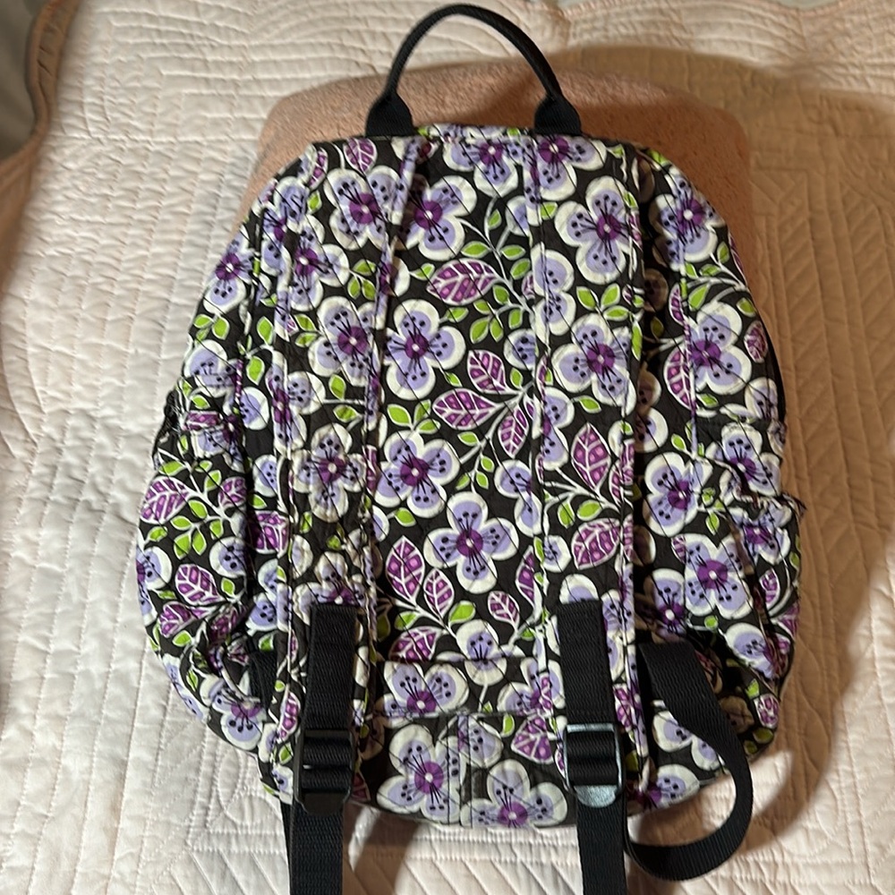Vera Bradley Plum Petals Quilted Backpack (Rare) excellent gently used condition - Picture 3 of 5